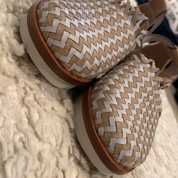 NakedFeet Ballet Flat Sandal - Picture 5 of 11